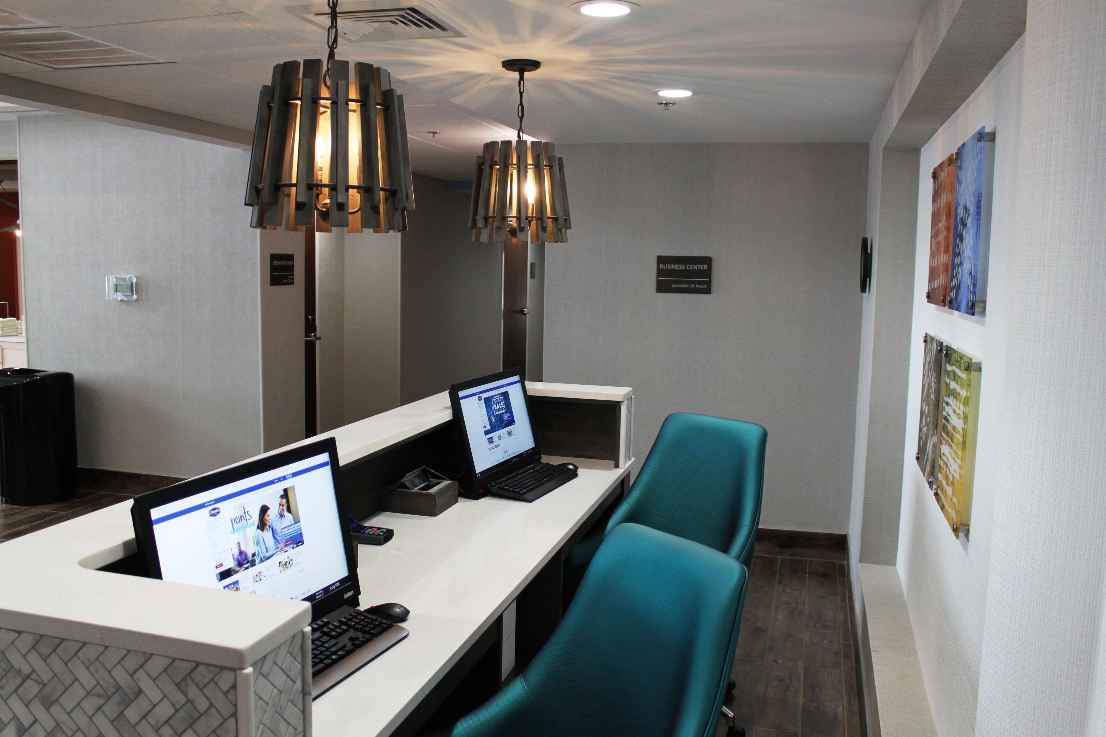 Hampton Inn Forsyth Dış mekan fotoğraf