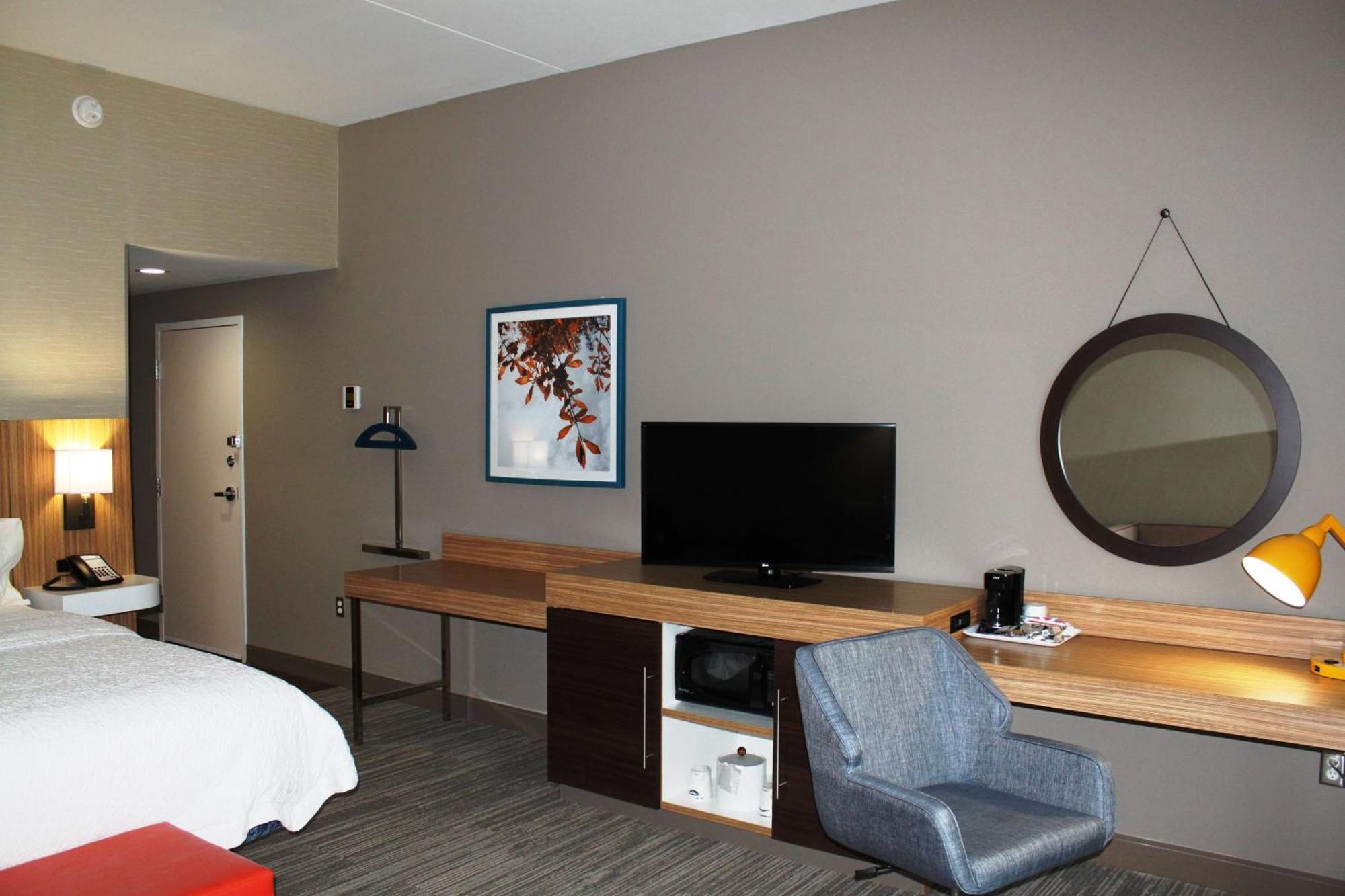 Hampton Inn Forsyth Dış mekan fotoğraf