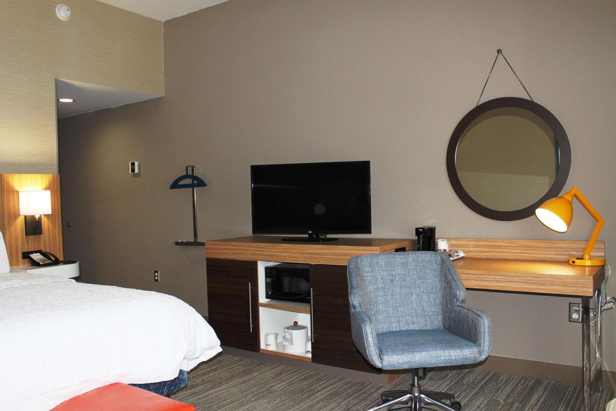 Hampton Inn Forsyth Dış mekan fotoğraf