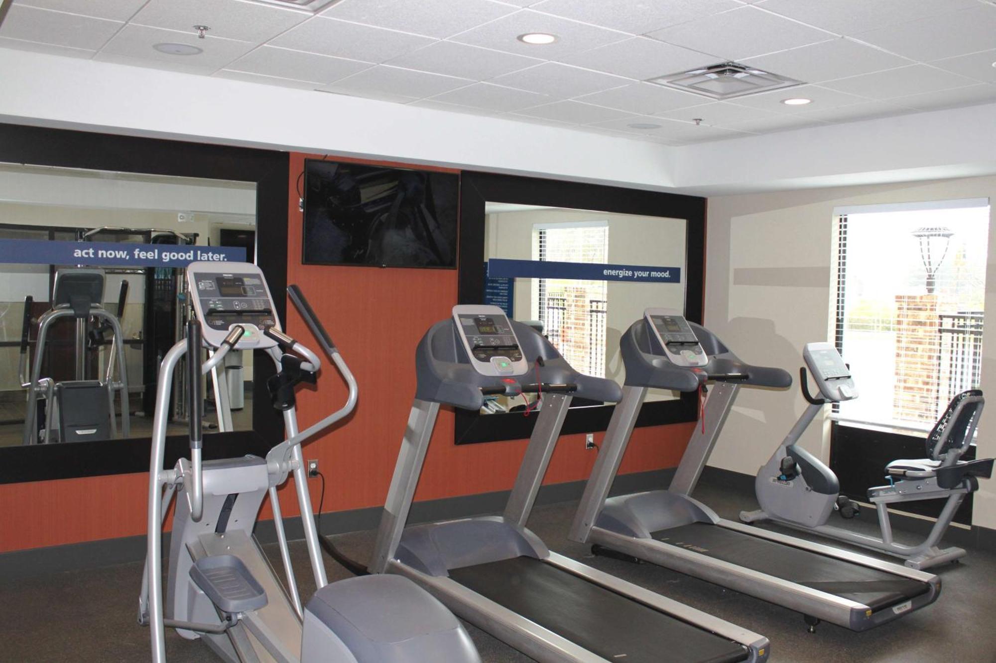 Hampton Inn Forsyth Dış mekan fotoğraf